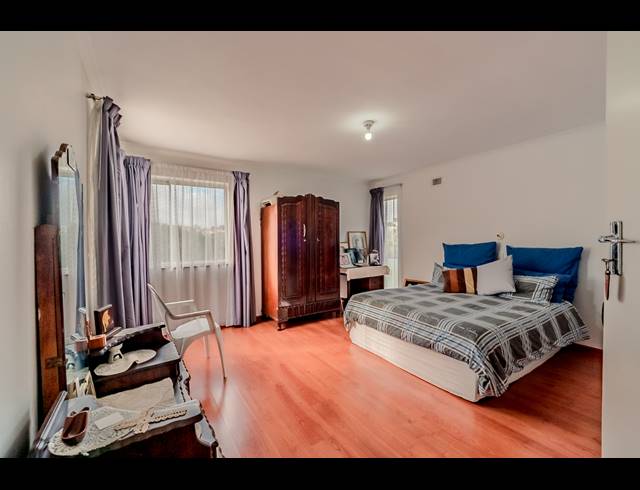 4 BEDROOM HOUSE FOR SALE IN GREENWOOD PARK
